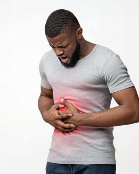 Simulador de cólica para testar com homens 